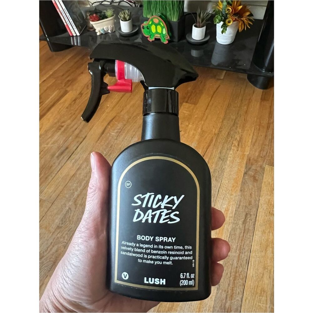 Lush Sticky Dates Body Spray - 6.7 oz BRAND NEW
